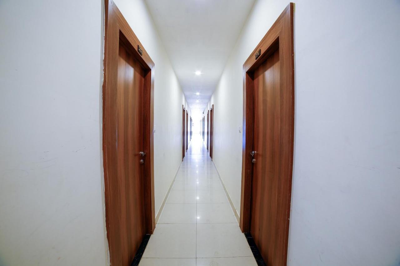 Oyo 35769 Hotel Rishabh Dzshánszí Kültér fotó